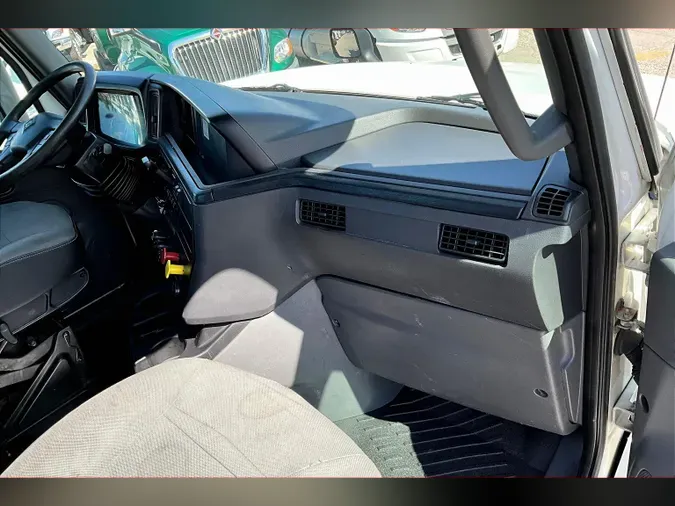 2019 INT LT625 6x4