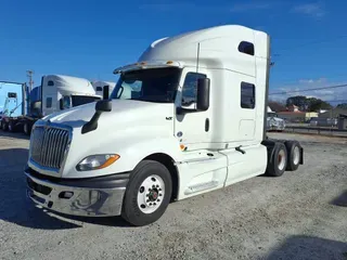 2020 NAVISTAR INTERNATIONAL LT625 SLPR CAB
