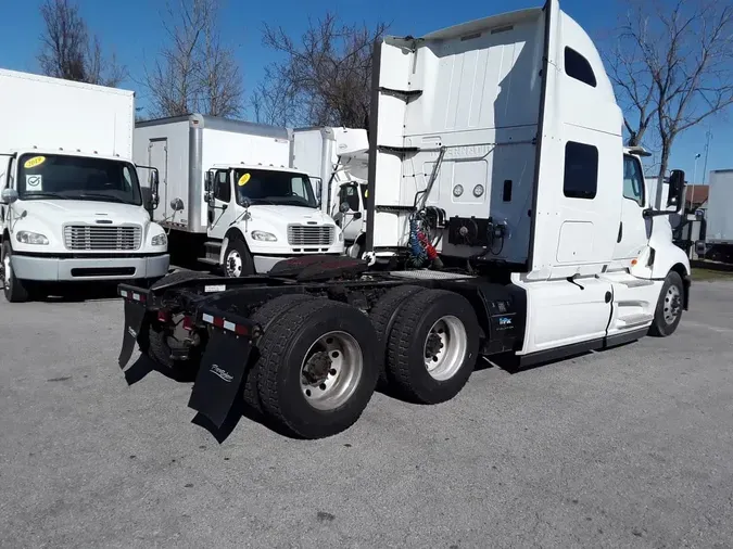 2019 NAVISTAR INTERNATIONAL LT625 SLPR CAB