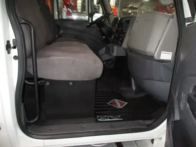 2018 NAVISTAR INTERNATIONAL 4300
