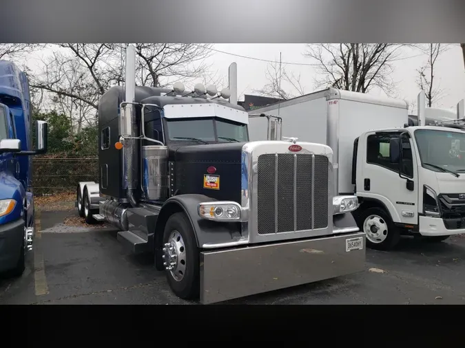 2024 Peterbilt 389