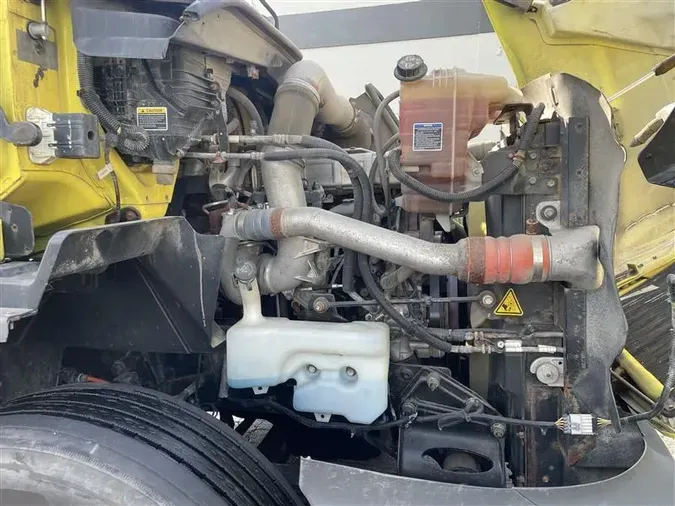 2018 INTERNATIONAL RH613