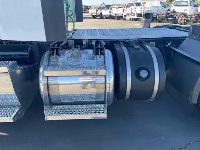 2020 Peterbilt 579