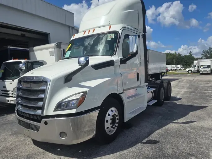 2019 FREIGHTLINER/MERCEDES NEW CASCADIA PX12664