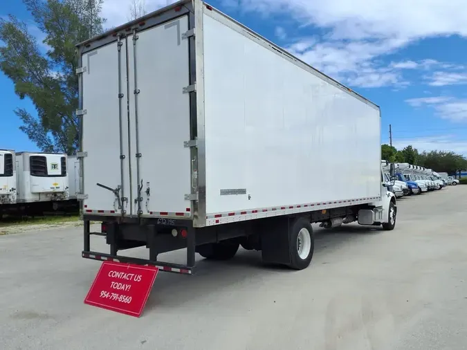 2017 FREIGHTLINER M2 106