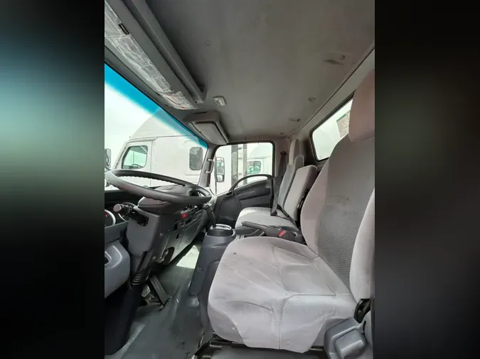 2019 ISUZU NPR HD