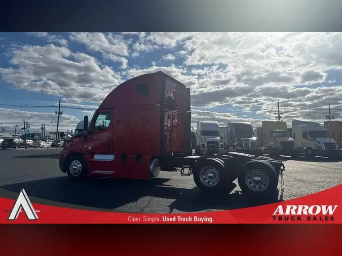 2022 FREIGHTLINER CA126