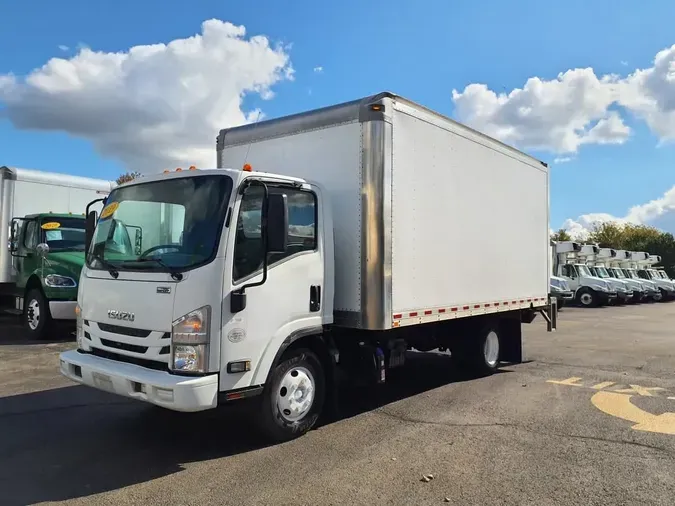 2019 ISUZU NPR HDf097f3b118069e5475f8f194a0e32396