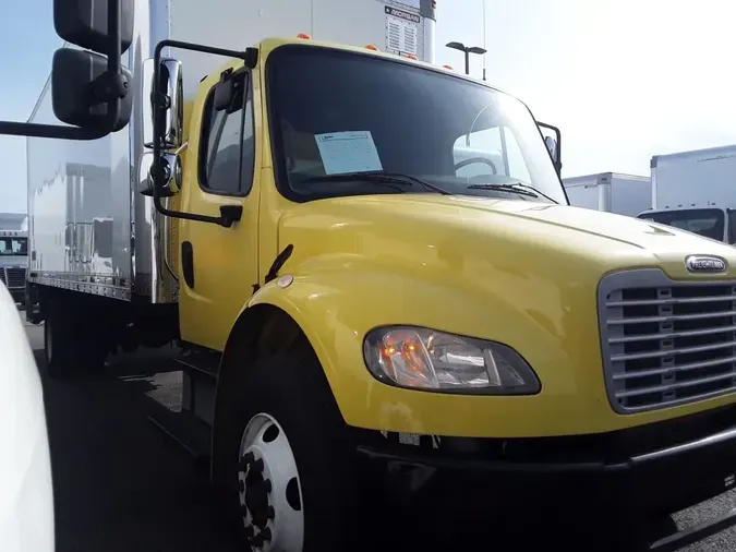 2016 FREIGHTLINER/MERCEDES M2 106