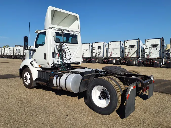 2019 NAVISTAR INTERNATIONAL RH613 DAYCAB S/A