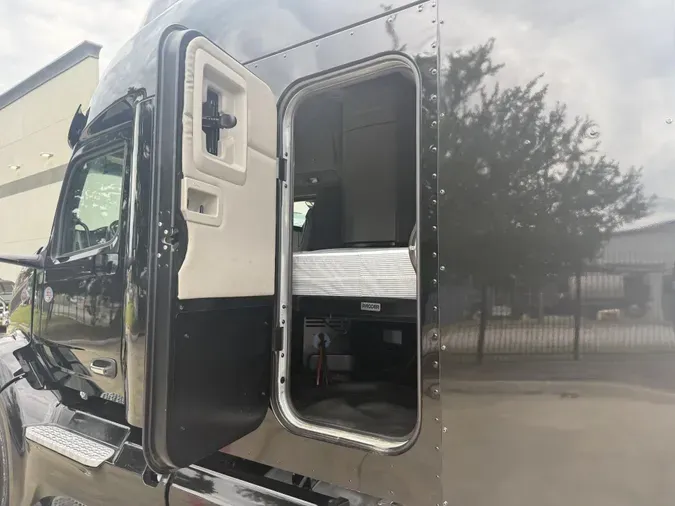 2022 Peterbilt 579f0a1e23028a139df2928f9201e35e246