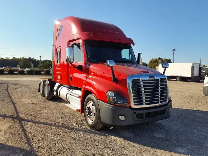 2019 FREIGHTLINER/MERCEDES CASCADIA 125