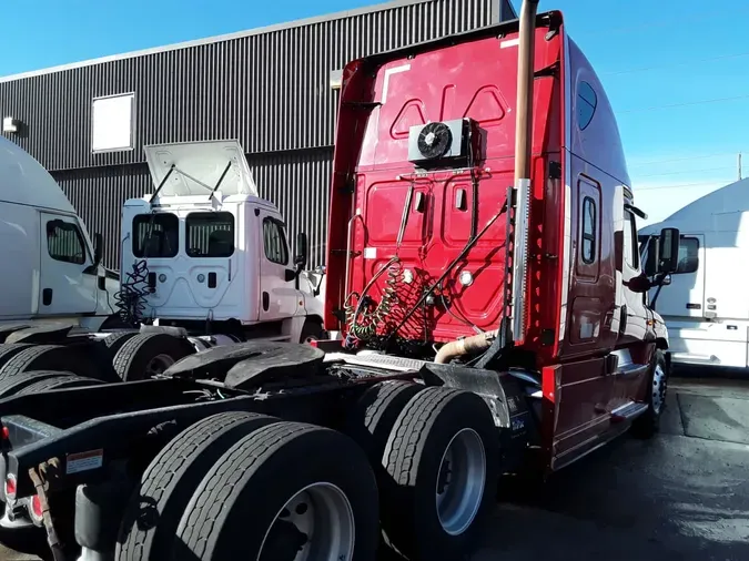 2020 FREIGHTLINER/MERCEDES CASCADIA 125