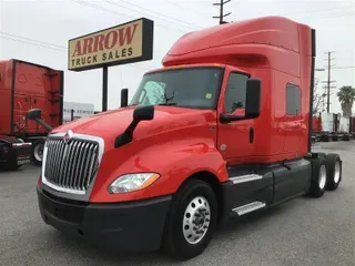2019 INTERNATIONAL LT