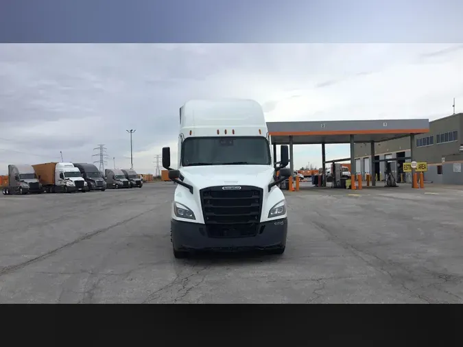 2022 Freightliner Cascadia 126