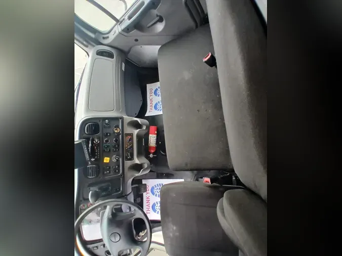 2021 FREIGHTLINER/MERCEDES M2 106