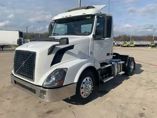 2014 VOLVO VNL42T300