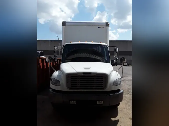 2018 FREIGHTLINER/MERCEDES M2 106