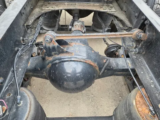 2020 VOLVO VNR64T-640f0b6d6a25d685ff7526103814526063e