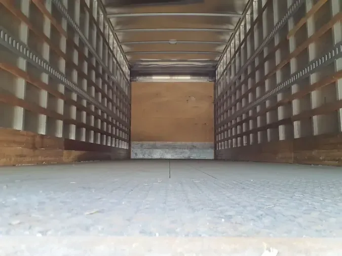 2020 FREIGHTLINER M2 106