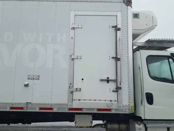 2019 FREIGHTLINER/MERCEDES M2 106f0bda3ac70f1d9b8d54a20e5a305973f