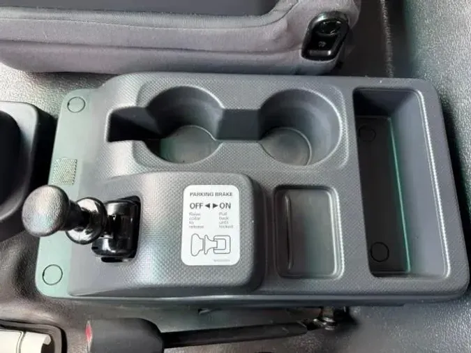 2022 Isuzu FTRf0c0d7bc5ff4778fc194664b21f589a3
