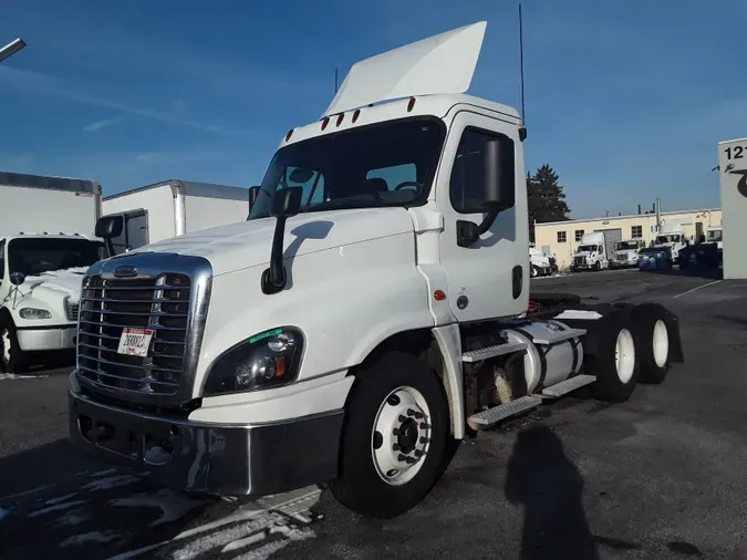 2018 FREIGHTLINER/MERCEDES CASCADIA 125f0c138b837a84a9d84aedef59d855e22