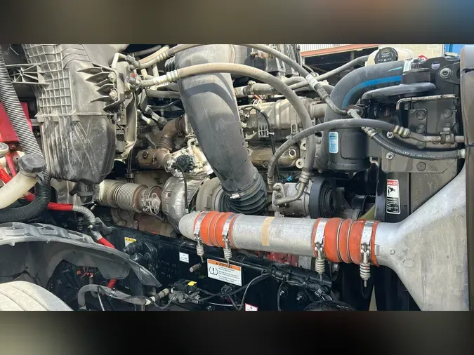 2022 Freightliner Cascadia 126