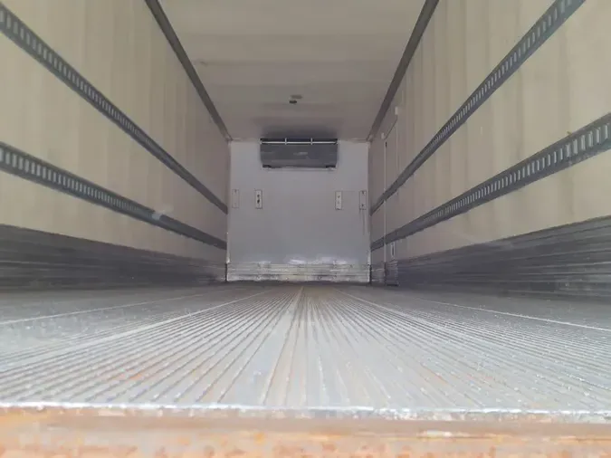 2018 FREIGHTLINER M2 106