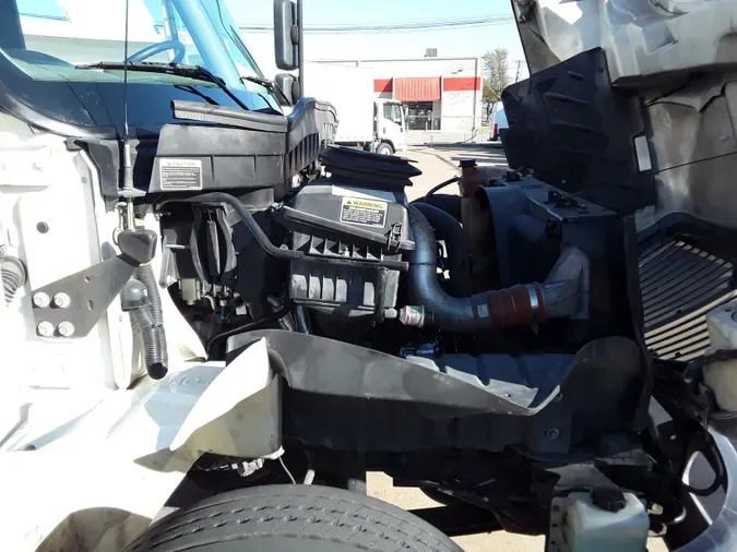 2017 NAVISTAR INTERNATIONAL 4300
