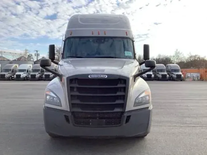 2020 Freightliner Cascadia