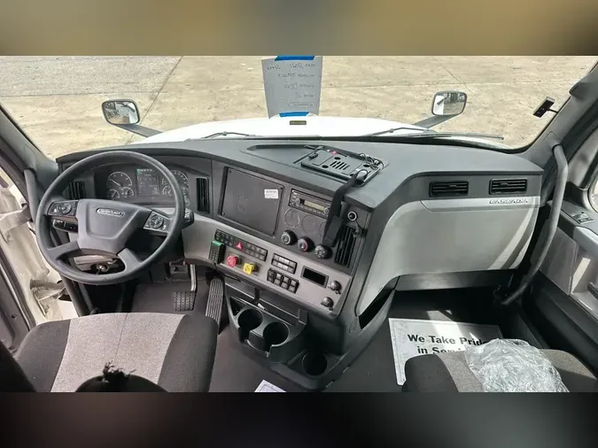 2021 Freightliner Cascadia