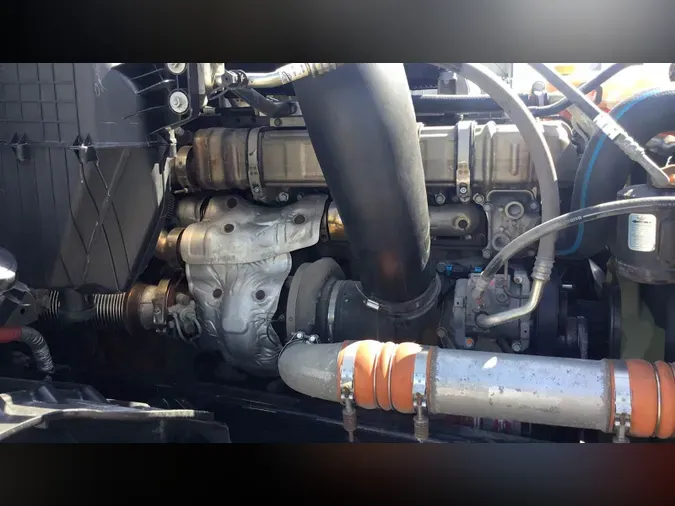 2020 Freightliner Cascadia 126