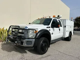 2011 Ford F550 44 Extended Super9Bed