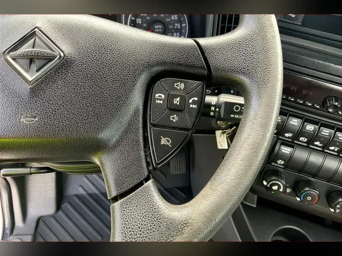 2019 INT LT625 6x4