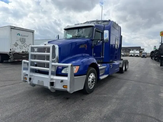 2017 Kenworth T660f0cfa84e83c2ffad186de277167619a5