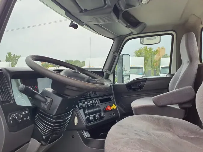 2019 NAVISTAR INTERNATIONAL LT625 DAYCAB T/A