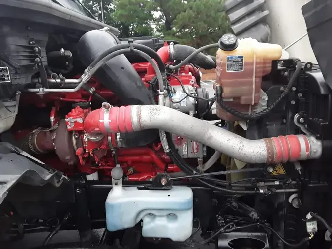 2020 NAVISTAR INTERNATIONAL LT625 DAYCAB T/A
