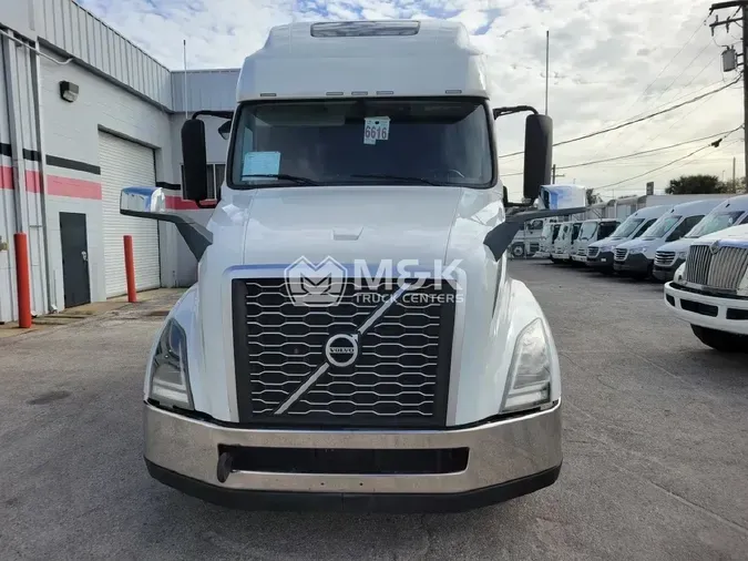 2019 VOLVO VNL64T760