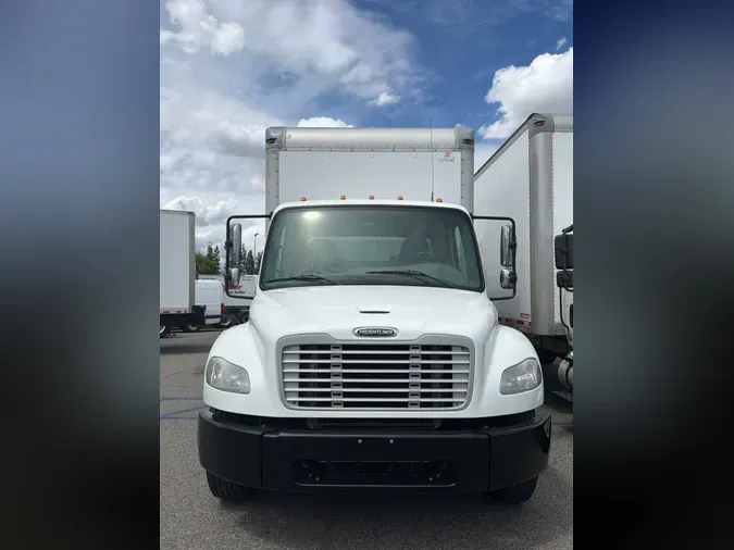 2017 FREIGHTLINER/MERCEDES M2 106