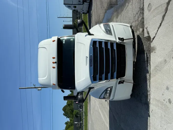 2019 Freightliner Cascadia 126