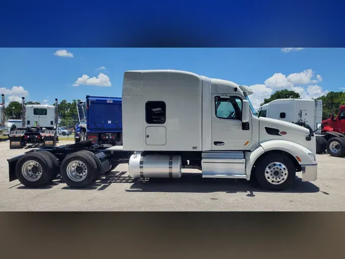 2022 Peterbilt 579