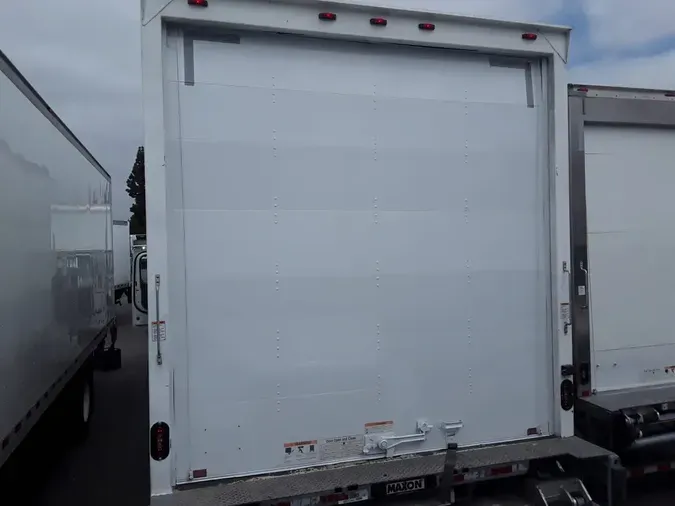 2016 FREIGHTLINER M2 106