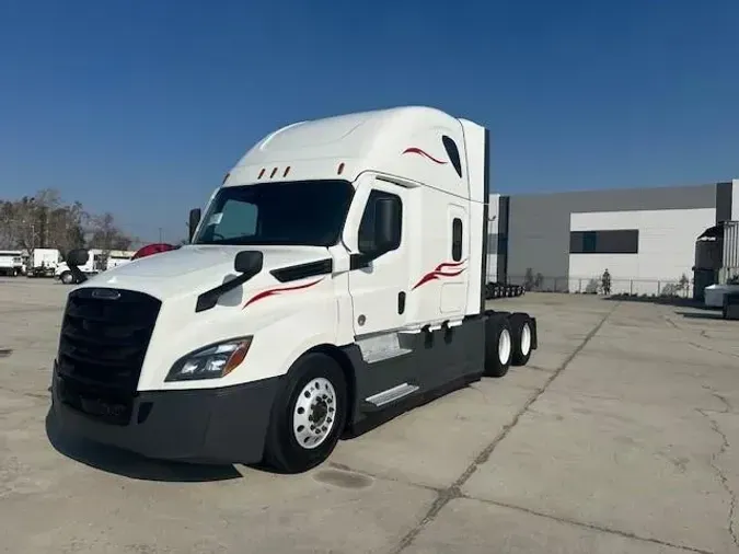 2021 Freightliner Cascadiaf0e1e0824786589ec80a8e4a2c128ef4