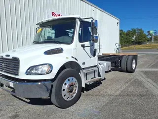 2016 FREIGHTLINER/MERCEDES M2 106