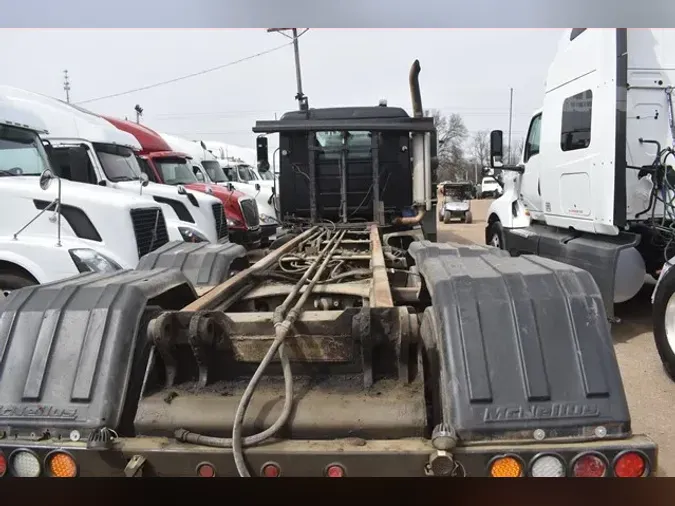 2006 MACK GRANITE CV713