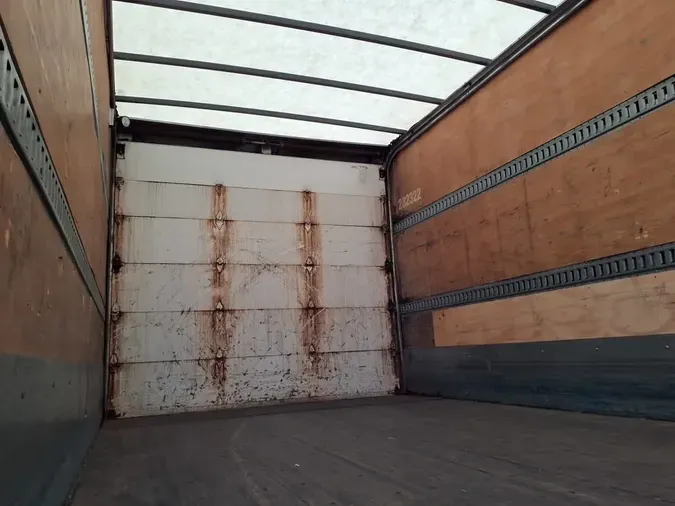 2020 FREIGHTLINER/MERCEDES M2 106