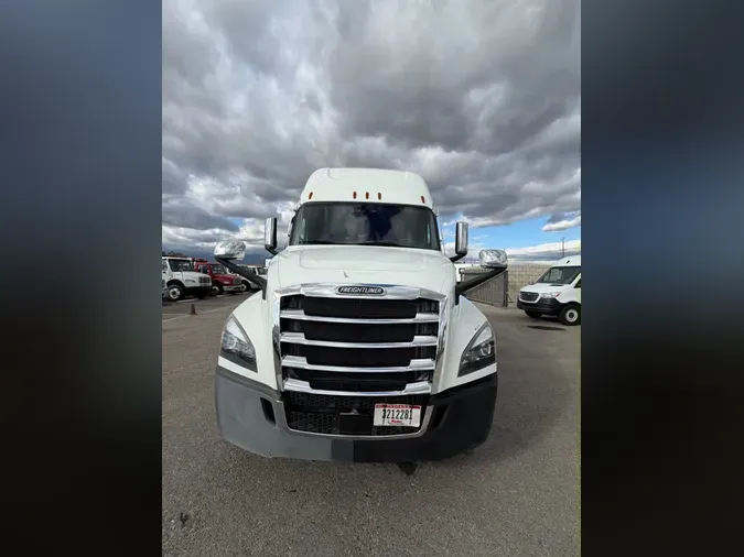 2022 FREIGHTLINER/MERCEDES NEW CASCADIA PX12664