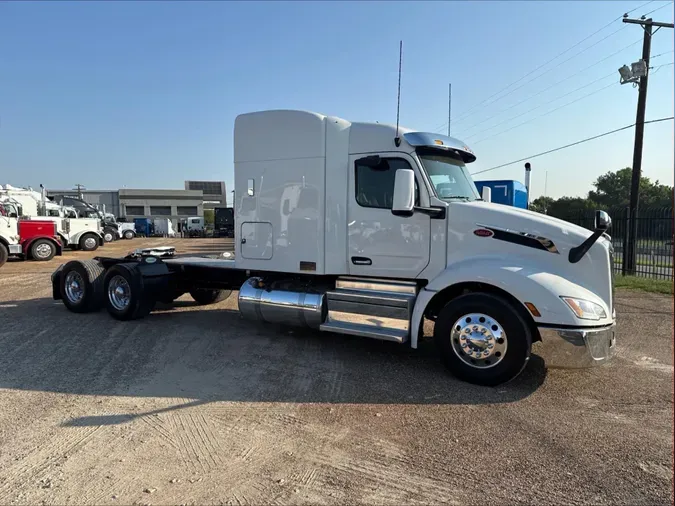 2023 Peterbilt 579
