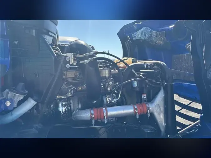 2022 FREIGHTLINER CA126